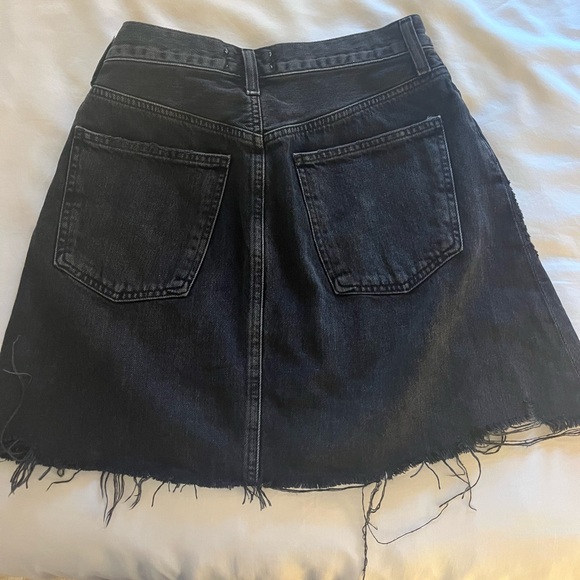 Agolde cross cross skirt in black, size 26 - Picture 3 of 3